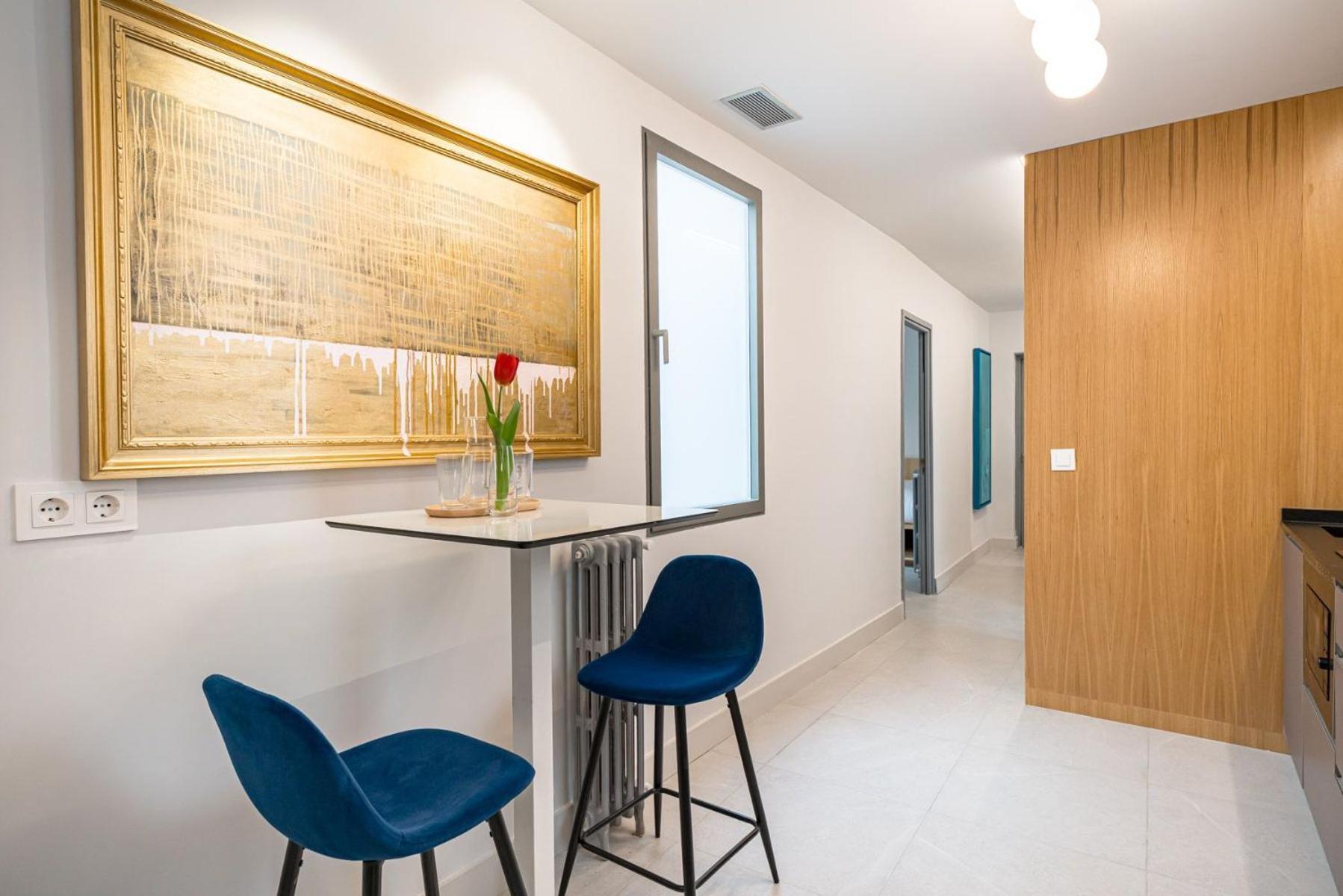 Centric Creative Rooms Мадрид Экстерьер фото